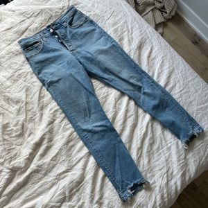 Levi’s 501 Skinny Jeans | Size 28